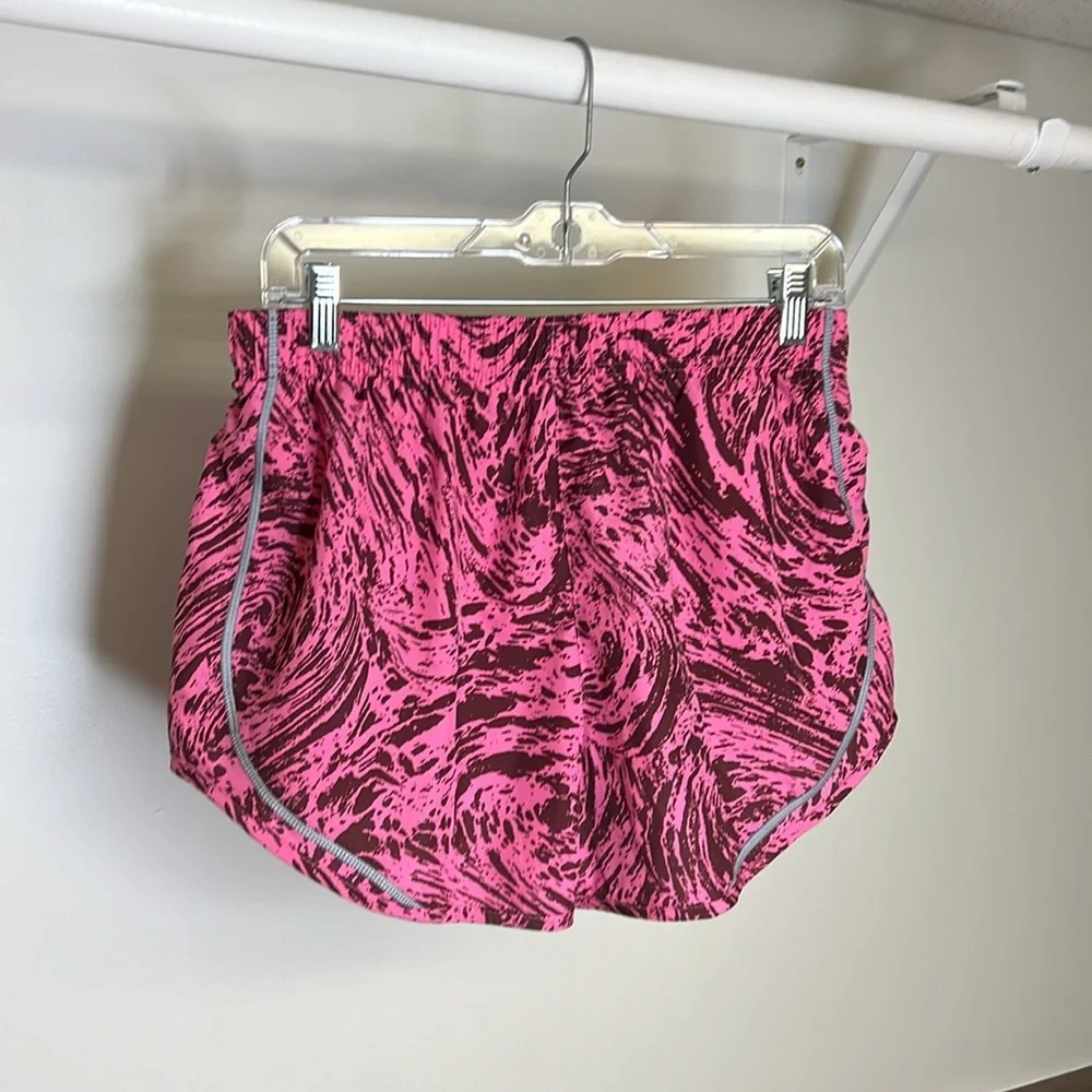 NWT Nike‎ Dri-Fit Pink Running Shorts- M
